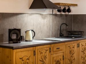 Chalet Omieg by Interhome