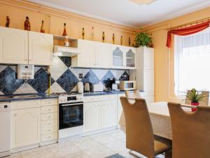 Apartment Gyula by Interhome