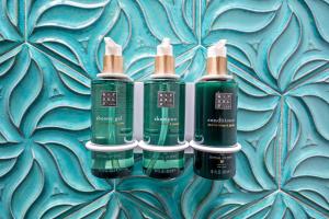 Deluxe Queen Room room in The Weekender by Otium