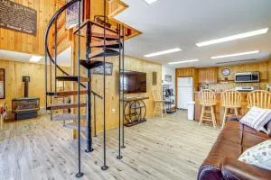 2 Mi to Main Street Mtn-View Escape in Lander! - Boulder