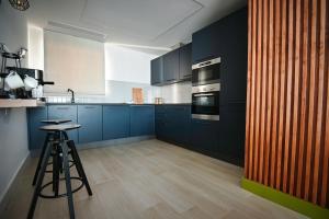 Cliff Edge Apartment in Xaghra