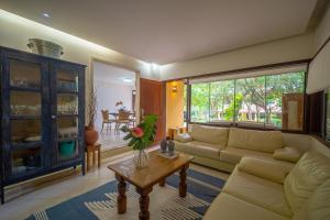 Bz86 Centro 600m da rua das pedras! Casa 4 suítes