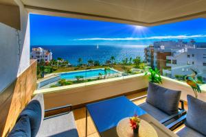 South facing sea views Isea - 4hvězdičkové hotely ve městě Torrox Costa