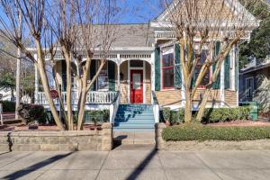 Walk to Mississippi River and Dtwn Historic Haven!