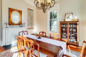 Walk to Mississippi River and Dtwn Historic Haven!