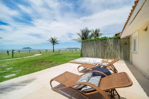 Bz77 Pé na areia! Casa com jacuzzi e 4 suítes