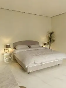 سليب 4 - Al Qā‘id