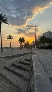 Apto vista mar, pé na areia #013