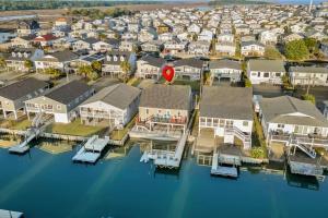 6 Bedroom Beach House - Marsh Views Anchors Away