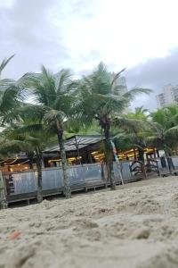 Kitnet Praia Grande 4 minutos da praia