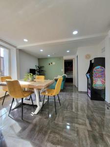 Casa Bella - Borne arcade, Baby-Foot, Extérieur