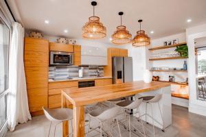 Modern 2BR CondoC32 in Playa Venao for Nomads