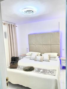 serene flat in central location overlooking SIAM PARK