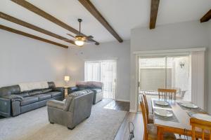4 Mi to Mill Ave Family Retreat with Patio in Tempe