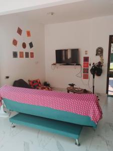 Quarto em Guaiúba!! Em Casa Compartilhada!