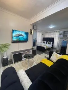 caleh skyline stays - Mutomo