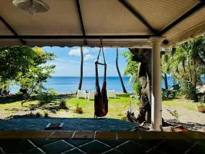Bungalow enchanteur à Saint-Pierre avec vue sur la mer et jardin - Le Prêcheur