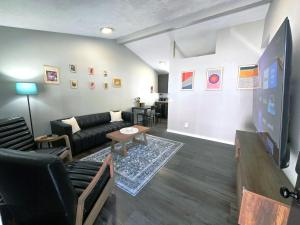Apartment - Ground Floor room in Webster House is near North Hospital and Downtown