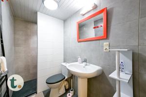 Maisons de vacances Tranquiloue - Grande Maison a 3min du PuyduFou ! : photos des chambres
