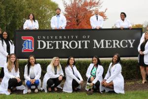 Spacious peaceful rm in home No Car No problem