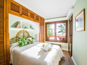 Apartment in Alcudia with Stunning Sea Views