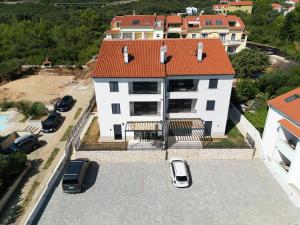 Apartments by the sea Nerezine, Losinj - 23786