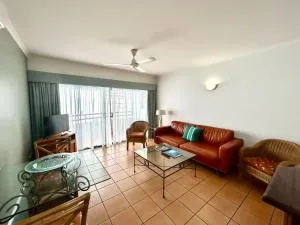 Mid City Luxury Suites - Edmonton