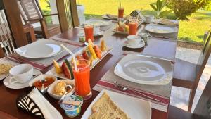 Villa 252 Kosgoda - Beach side stay & Tours