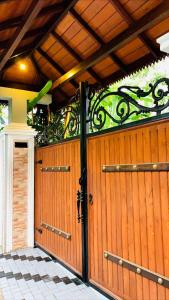 Villa 252 Kosgoda - Beach side stay & Tours