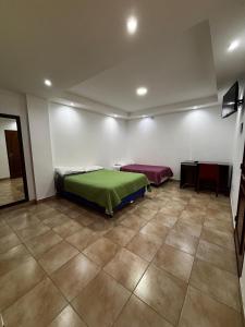 Hostal Monterrico
