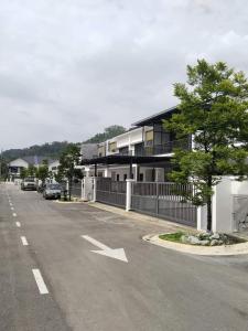 Happy Chamang Guest House