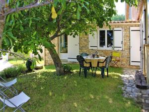 Holiday home in Revest with garden