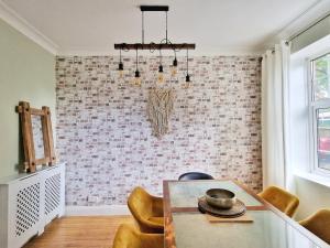 QC CityStay Stylish 3 Bed Flat in Hendon NW4