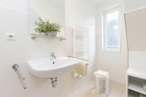 L4 - Ferienanlage Lindenstraße 1 - FERIENDOMIZIL HOLLICH