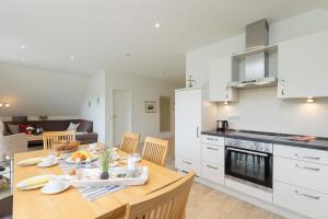 L4 - Ferienanlage Lindenstraße 1 - FERIENDOMIZIL HOLLICH