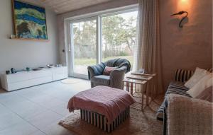 Cozy Home In Gotlands Tofta With Wifi