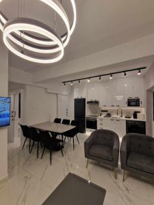 3 rooms modern apartment close to the beach!