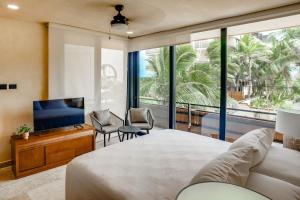 Tankah Bay Jungle Condominium with Sea Access 2 BDR