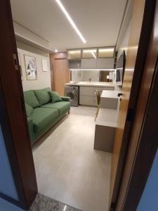 Apartamento um quarto e sala mobiliado