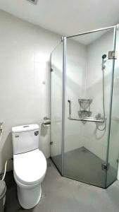 Asahi Luxstay - DCapitale Tran Duy Hung Studio