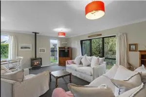 Methven central 3 bedroom house- Colcord - Lake Coleridge