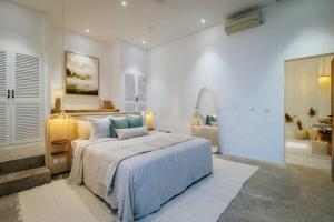 New Mediterranean 5 Bed, Chef, Daily BFast