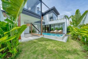Luxury Industrial-Style 2BR Villa Kirma Near the Beach