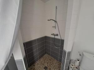 Maisons de vacances Maison confortable en centre-ville avec jardin, Saint-Jean-de-Monts - FR-1-323-563 : photos des chambres