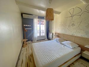 Maison 6 personnes avec cheminée aux Saintes-Maries-de-la-Mer - FR-1-475-162