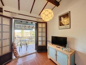 Studio avec balcon et parking, proche plage - FR-1-475-168