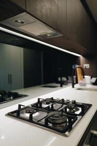 Melbourne Modern City Getaway - Pool, Spa & Sauna