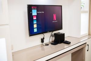 Shore residences tower D Staycation near Sm moa