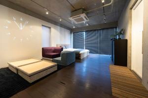Grass BLDG 301