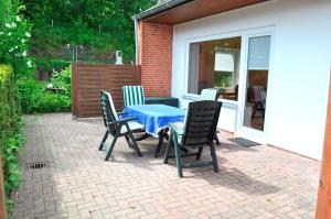 Ferienwohnungen Öker - Whg 1 - familiengerechte Fewo mit 2 SZ, nur wenige Gehminuten zum Hauptstrand